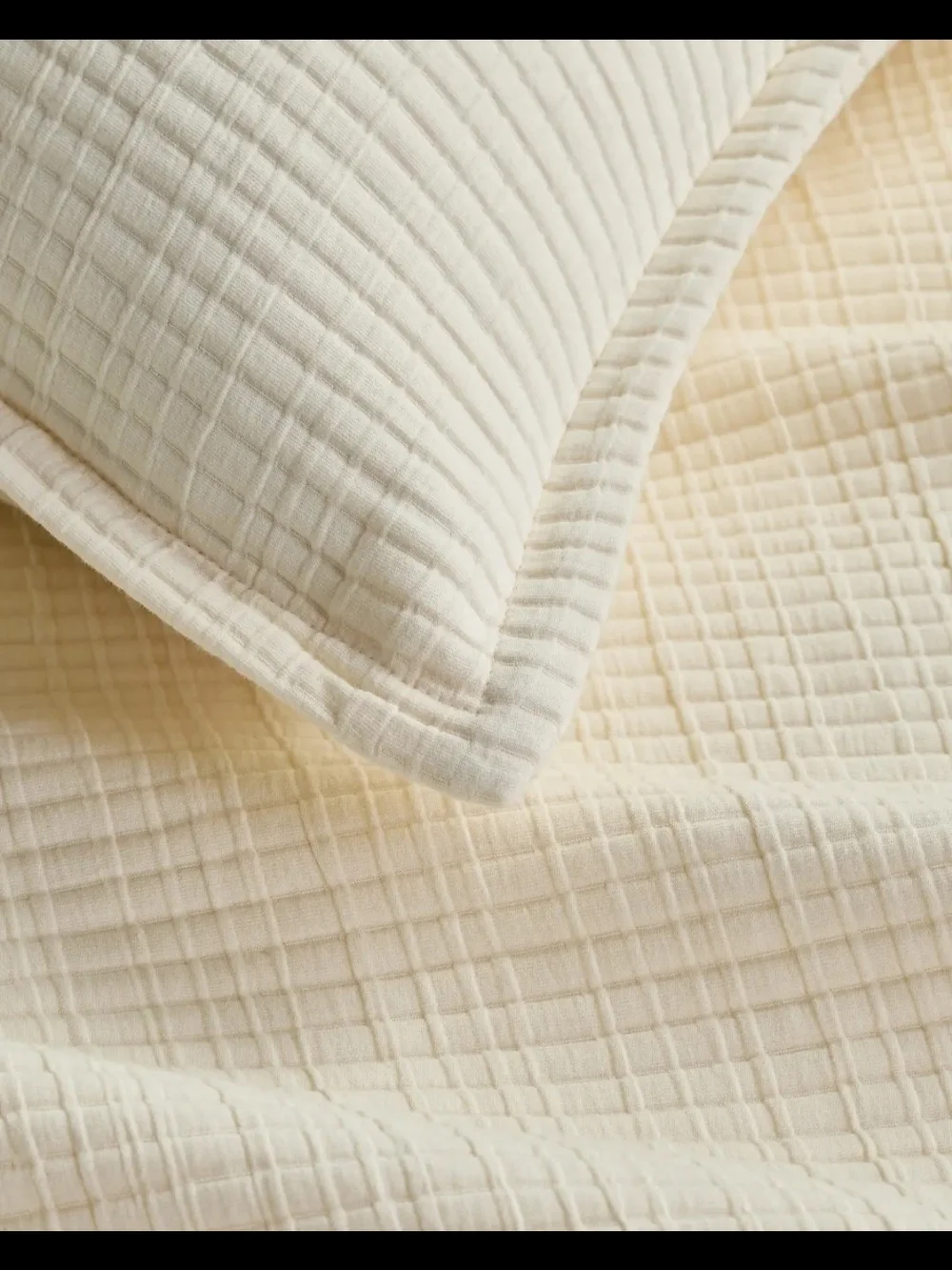 Quince Organic Cotton Ribbed Coverlet - King/Cal King - Ivory